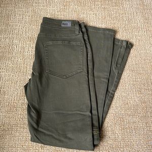 BRAND NEW Olive green skinny ankle jeans